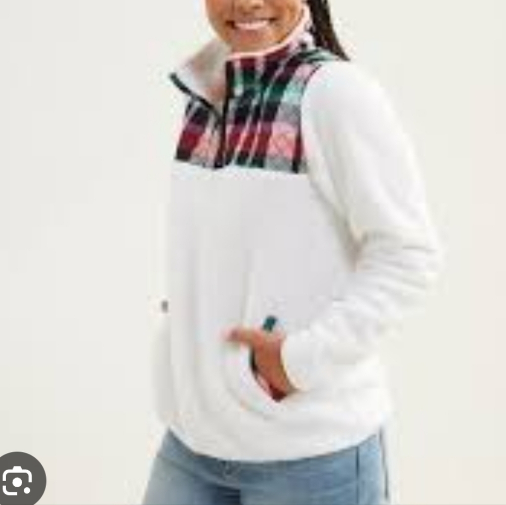 Vera Bradley Fleece Pullover - Ribbons Plaid